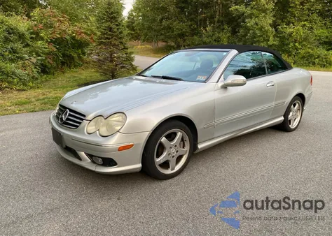 2004 Mercedes-Benz Clk 500 z USA, uszkodzony, nr VIN WDBTK75G14T023926